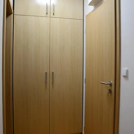 Mezi Stromy Horakov