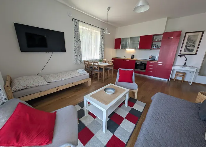 Mezi Stromy 3* Horakov
